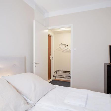 Beautiful Small Apartment Турку Экстерьер фото